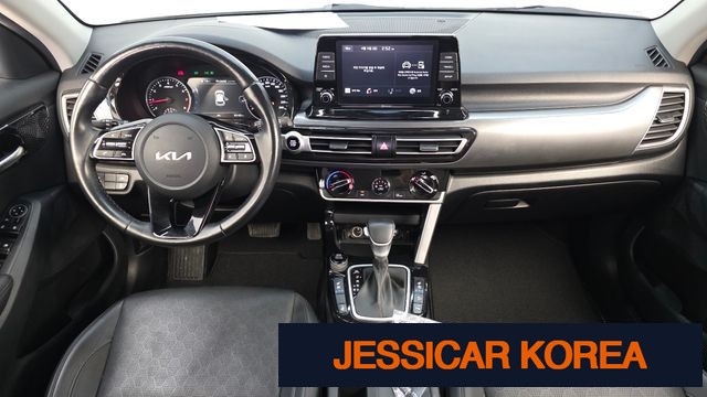 2023 Kia Seltos - Thumbnail 13