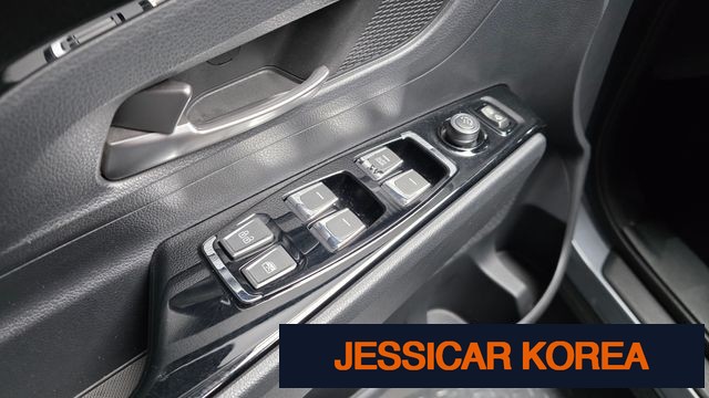 2019 KG Mobility Beautiful Korando - Thumbnail 11
