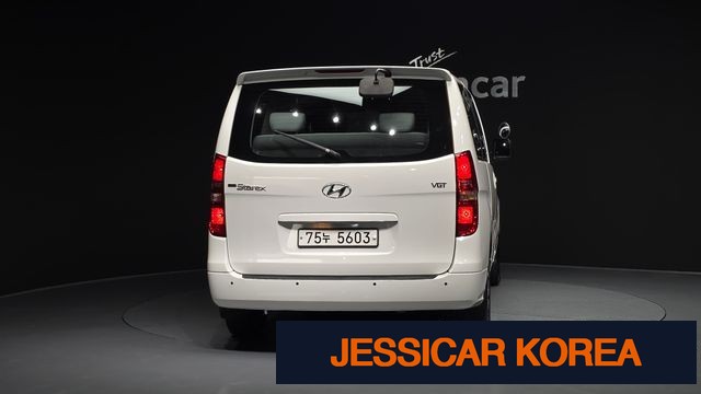 2015 Hyundai Grand Starex - Thumbnail 7