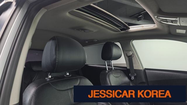 2017 Kia Niro - Thumbnail 4