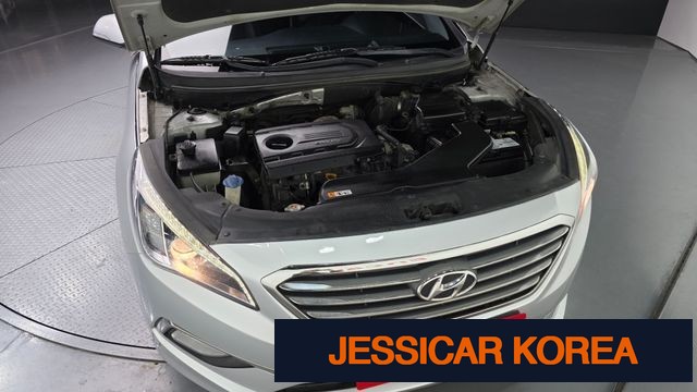 2016 Hyundai LF Sonata - Thumbnail 14