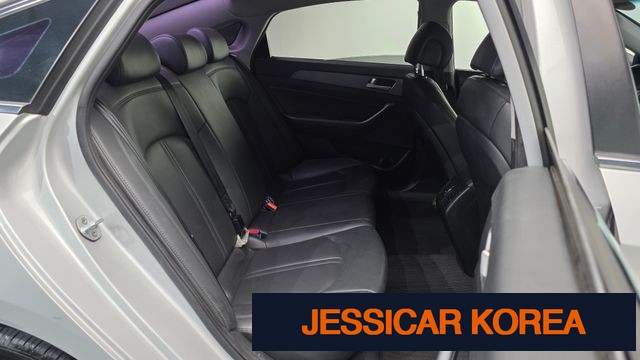 2016 Hyundai LF Sonata - Thumbnail 20