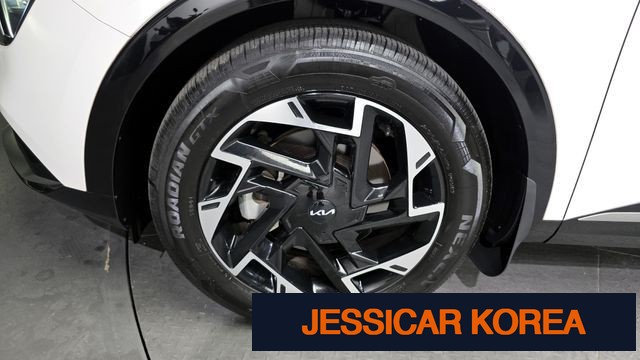 2022 Kia Sportage 5th Gen - Thumbnail 16