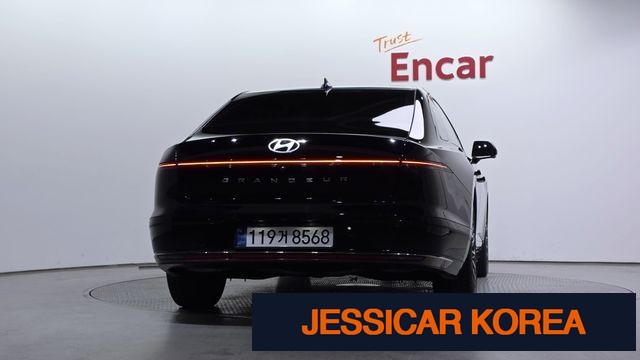 2023 Hyundai Grandeur (GN7) - Thumbnail 17