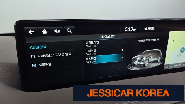2022 Genesis GV80 - Thumbnail 13