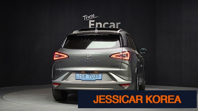 2022 Hyundai Nexo - Thumbnail 10