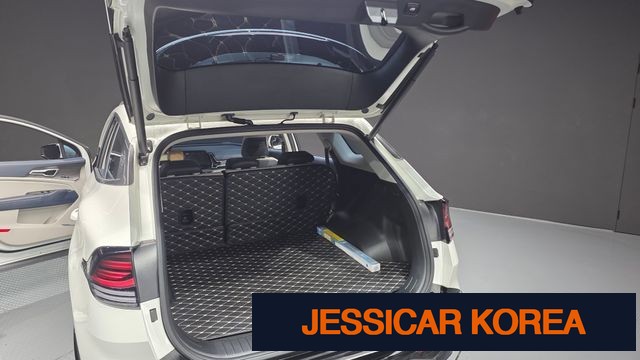 2022 Kia Sportage 5th generation hybrid - Thumbnail 3