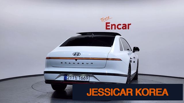 2023 Hyundai Grandeur (GN7) - Thumbnail 15