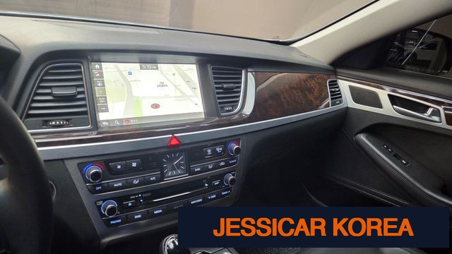 2015 Hyundai Genesis DH - Thumbnail 8