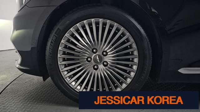 2018 Genesis G80 - Thumbnail 10