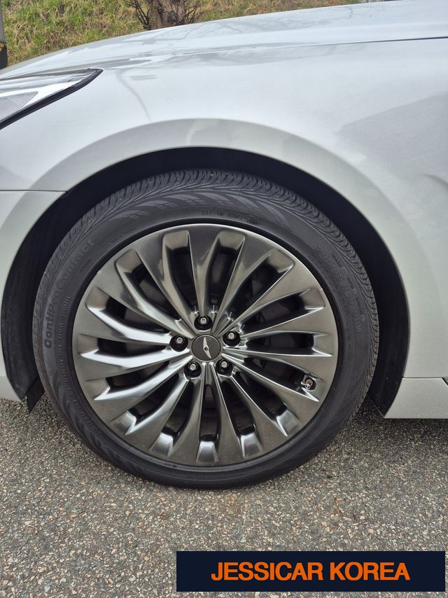 2018 Genesis EQ900 - Thumbnail 12