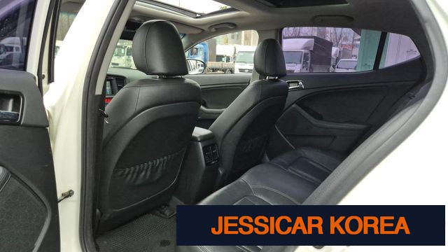 2013 Kia K5 - Thumbnail 8
