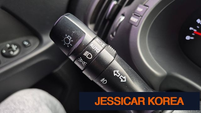 2011 Kia Sportage R - Thumbnail 3