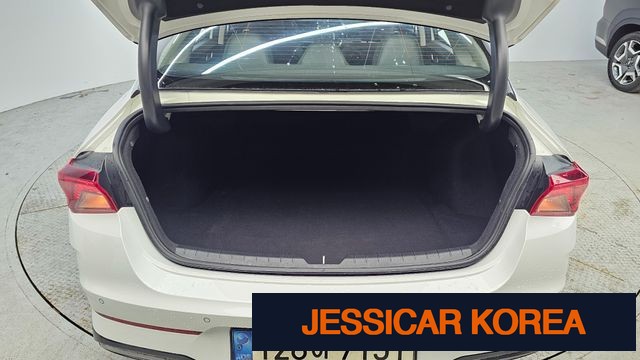 2022 Kia K5 Hybrid 3rd Generation - Thumbnail 6