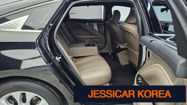 2023 Kia K8 - Thumbnail 4