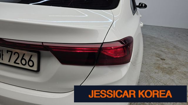2022 Kia The New K3 2nd Generation - Thumbnail 6