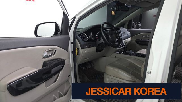 2015 Kia All New Carnival - Thumbnail 12
