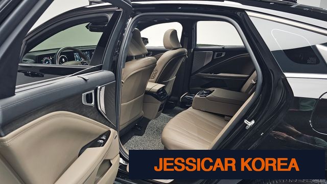 2023 Kia K8 Hybrid - Thumbnail 9