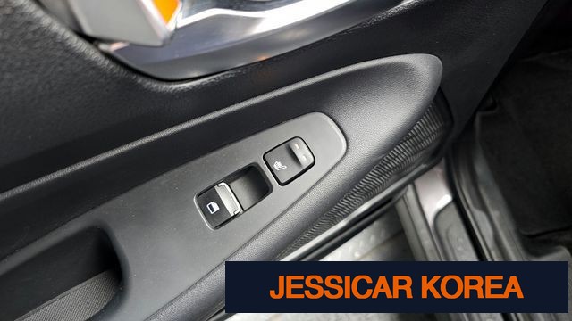 2021 Hyundai The New Santa Fe - Thumbnail 8
