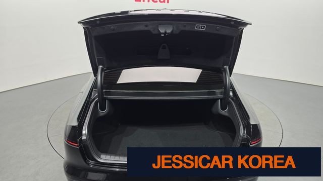 2023 Hyundai Grandeur Hybrid (GN7) - Thumbnail 2