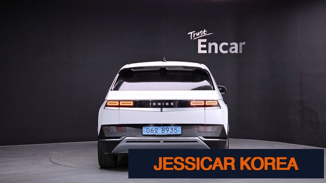 2022 Hyundai Ioniq 5 - Thumbnail 6