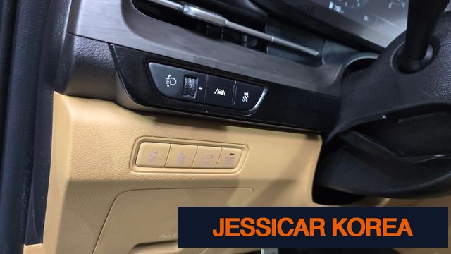2023 Kia Carnival 4th Gen - Thumbnail 9