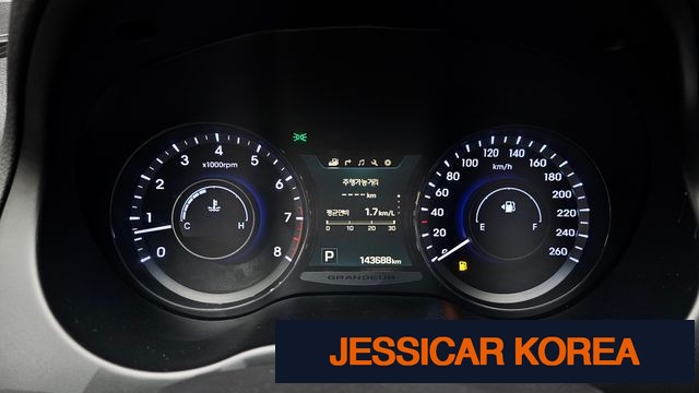 2016 Hyundai Grandeur HG - Thumbnail 18