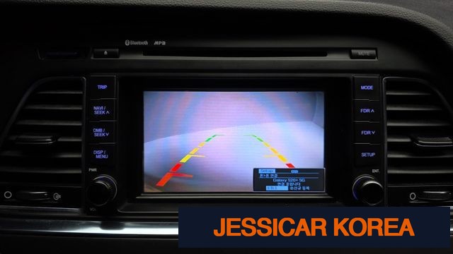 2016 Hyundai LF Sonata - Thumbnail 16