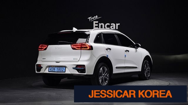 2022 Kia Niro EV - Thumbnail 6