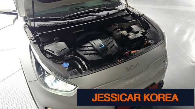 2022 Kia Niro EV - Thumbnail 12