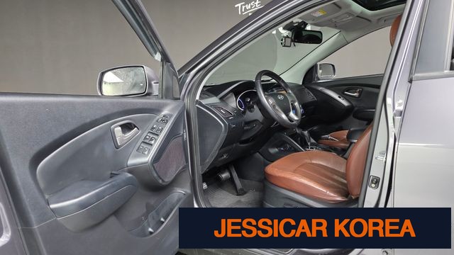 2010 Hyundai tucson ix - Thumbnail 5