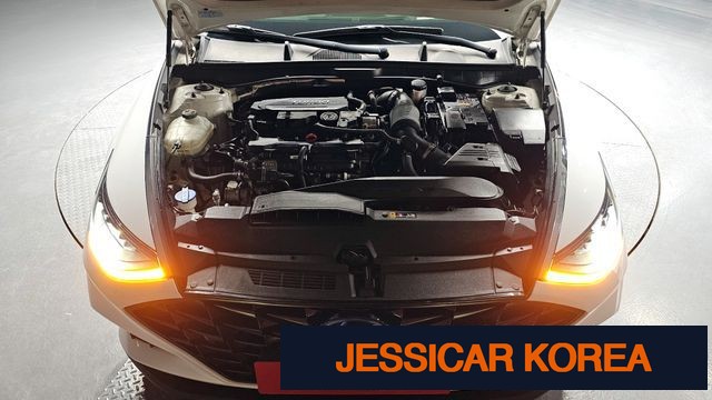2020 Hyundai Sonata (DN8) - Thumbnail 4