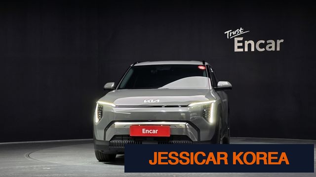 2025 Kia EV3 - Thumbnail 4