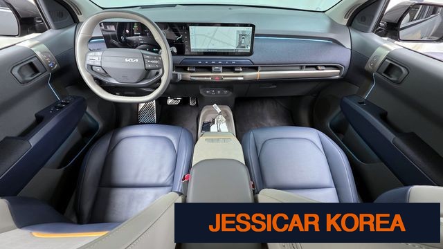 2025 Kia EV3 - Thumbnail 5