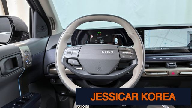 2025 Kia EV3 - Thumbnail 8