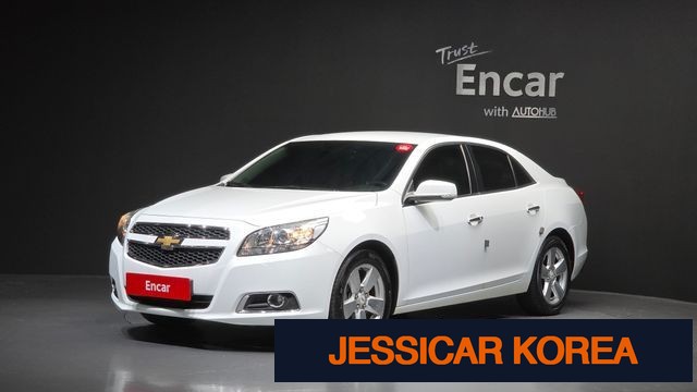 2012 Chevrolet Malibu - Thumbnail 11