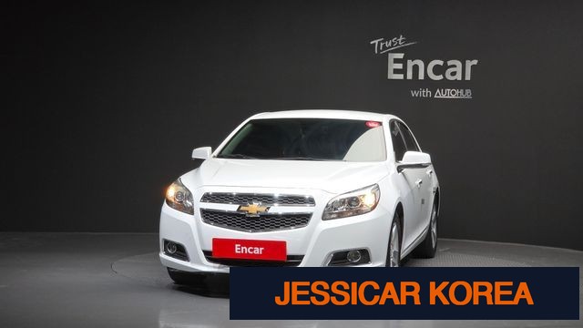 2012 Chevrolet Malibu - Thumbnail 20