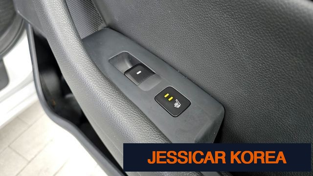2016 Hyundai LF Sonata - Thumbnail 4
