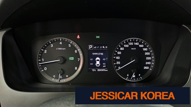 2016 Hyundai LF Sonata - Thumbnail 12
