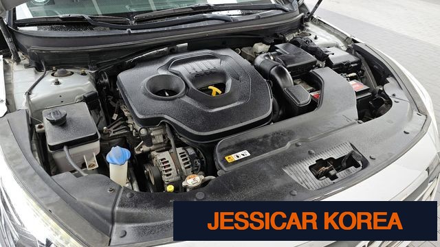 2016 Hyundai LF Sonata - Thumbnail 19