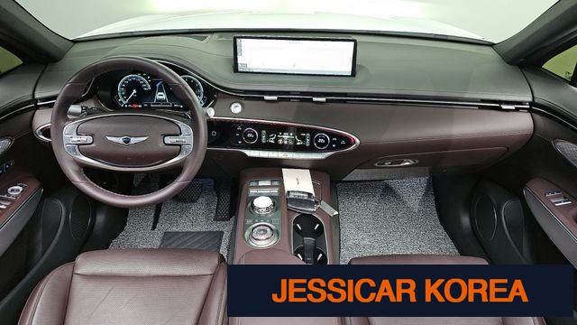 2024 Genesis GV70 - Thumbnail 3