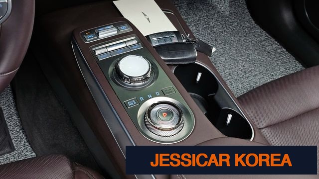 2024 Genesis GV70 - Thumbnail 7