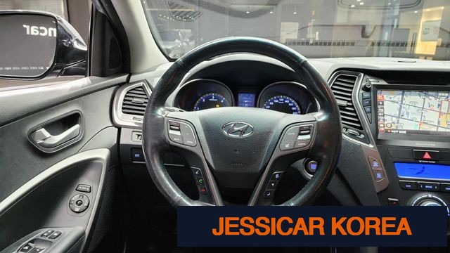 2013 Hyundai Santa Fe DM - Thumbnail 18