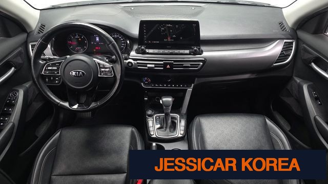 2021 Kia Seltos - Thumbnail 19