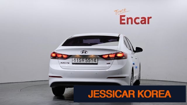 2016 Hyundai Avante AD - Thumbnail 20