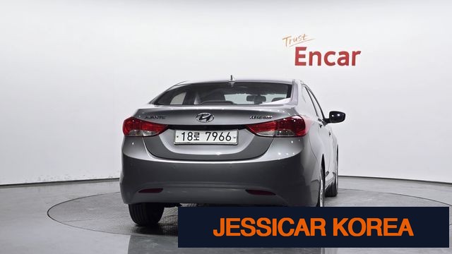 2011 Hyundai Avante MD - Thumbnail 3
