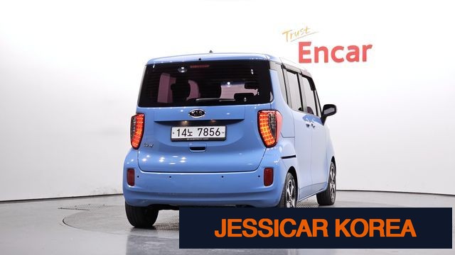 2013 Kia Ray - Thumbnail 17