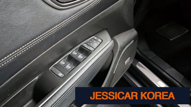2017 Renault Korea SM6 - Thumbnail 18