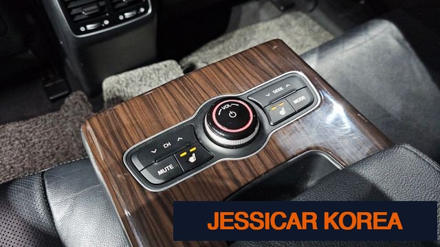 2015 Kia The New K7 - Thumbnail 2