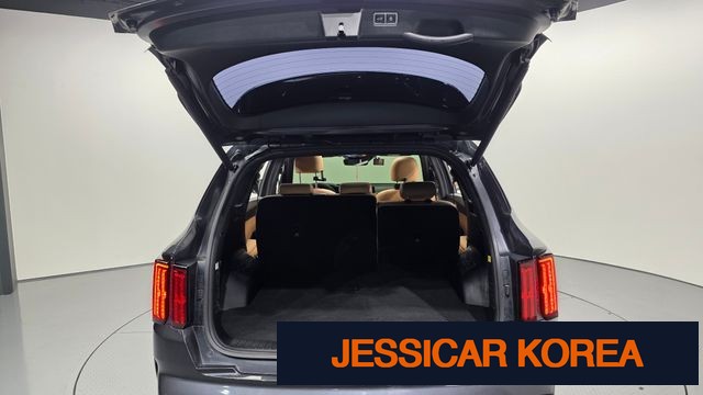 2022 Kia Sorento 4th Gen - Thumbnail 2